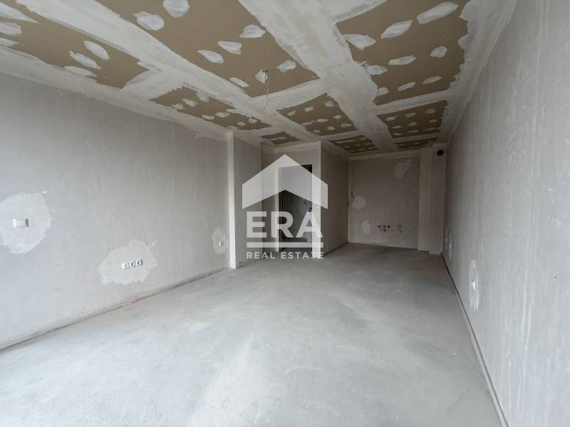 Продава се Двустаен апартамент в Варна, Младост 2 - 60 кв.м за 2499 €/кв.м - Снимка #3