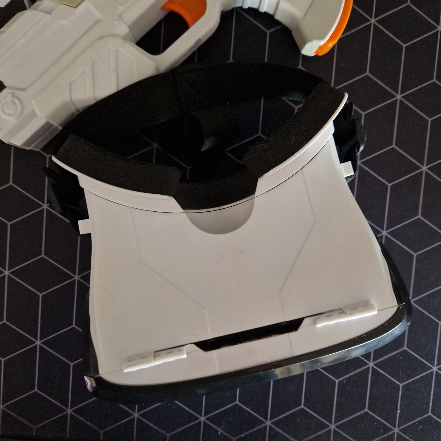 VR Real Feel Alien BLASTERS