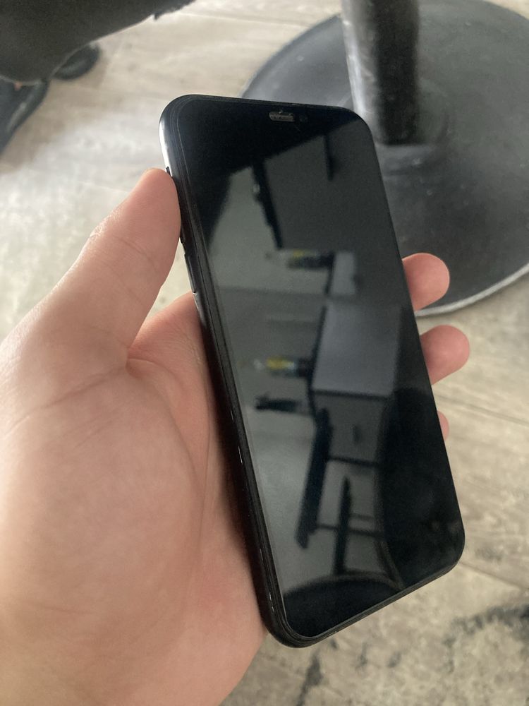Iphone XR отлином состоянии