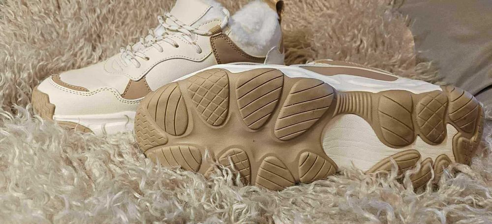 Дамски обувки и чанти-Reserved, Geox