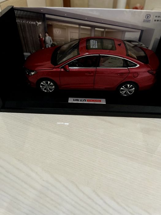 Коллеционная машинка JAC