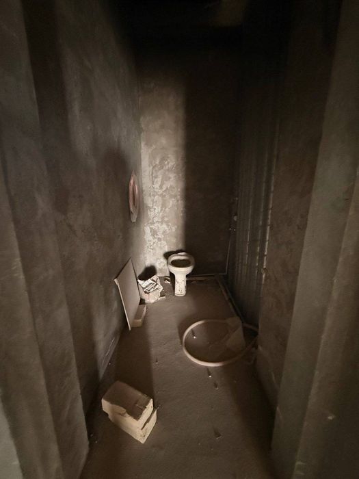 Продаётся 5-комнатная квартира Юнусабад ор-р Алайский рынок