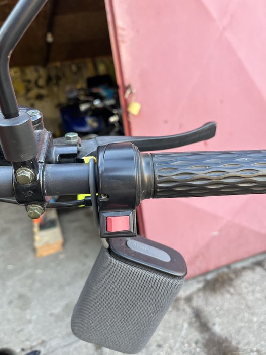 Vand scuter electric