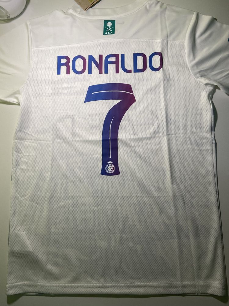 Kit Ronaldo Al Nassr (tricou + pantaloni)