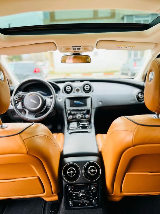 Jaguar XJ Long 3.0 diesel 275 cp /2015