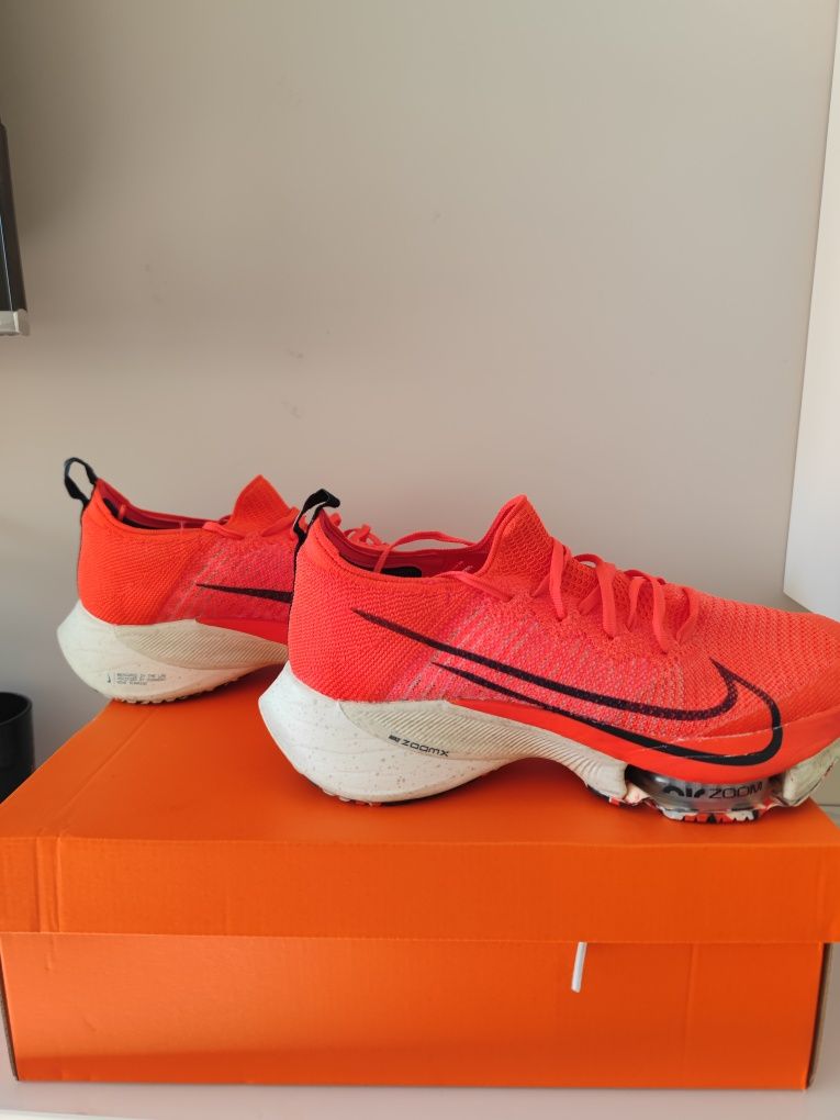 Nike air zoom tempo next % 43 номер