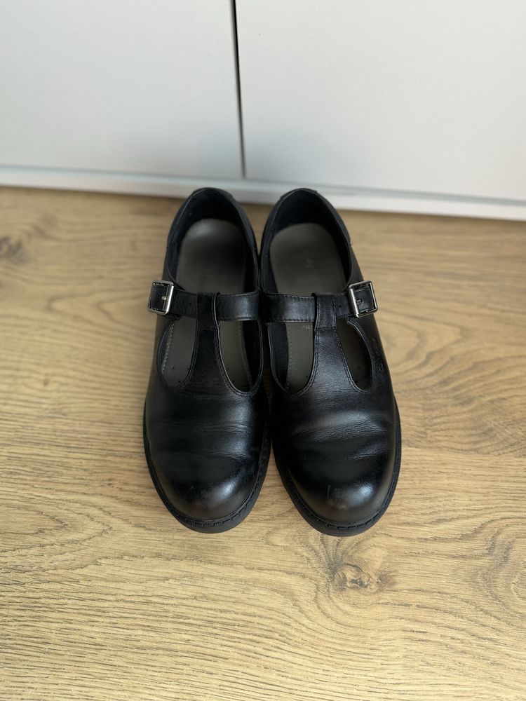 Pantofi Geox de fată