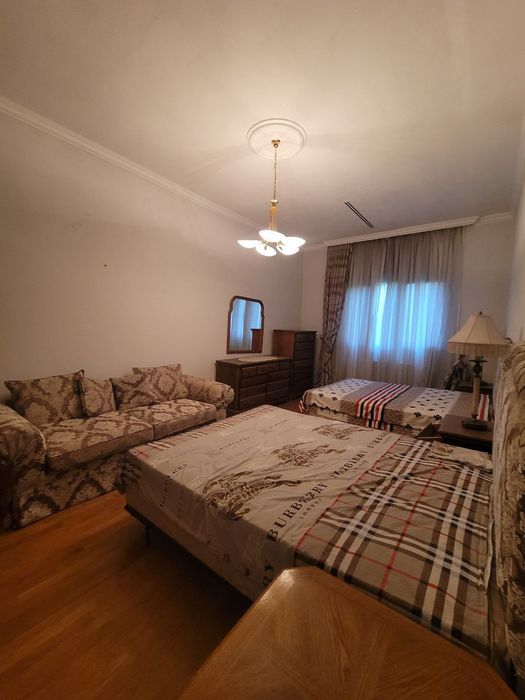 Продаётся 31 сотка Учтепа район вдоль дороги 12 комн фасад 69 метр