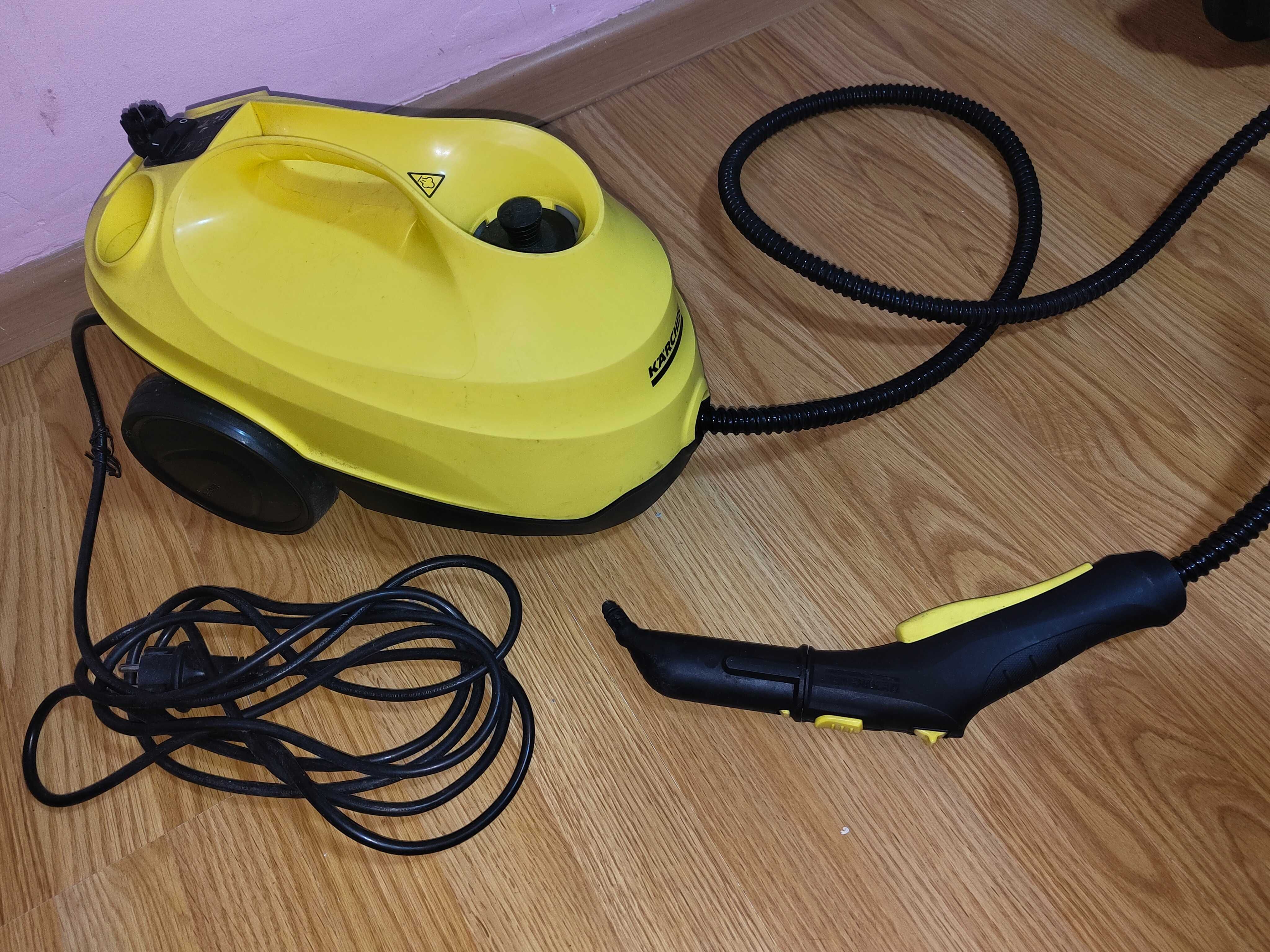 Curățitor cu aburi Karcher SC 3 Easy Fix cu garanție