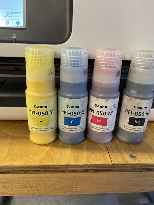 Продам плоттер А1