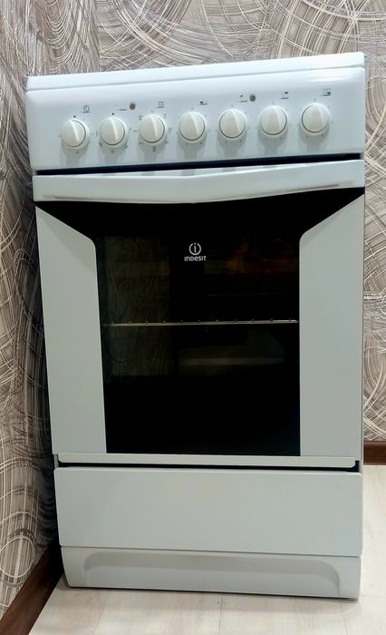 Электроплита INDESIT