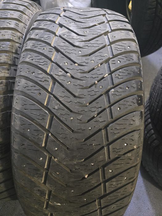 Продам комплект 275/50/21