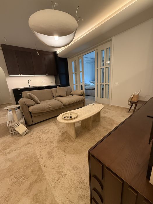 Apartament Unic, Realizat cu Designer Mobilat și Dotat Premium