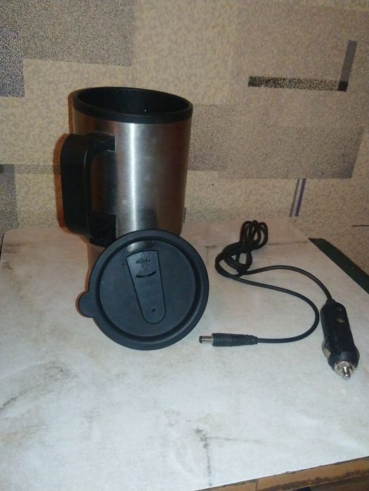 Продам Автомобильную термокружку