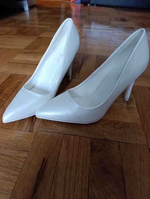 Официални обувки