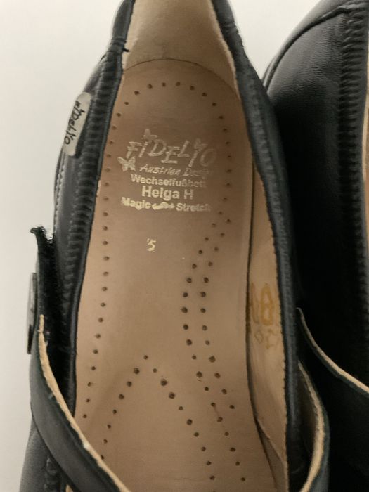 Обувки на Fidelio естествена кожа балерини