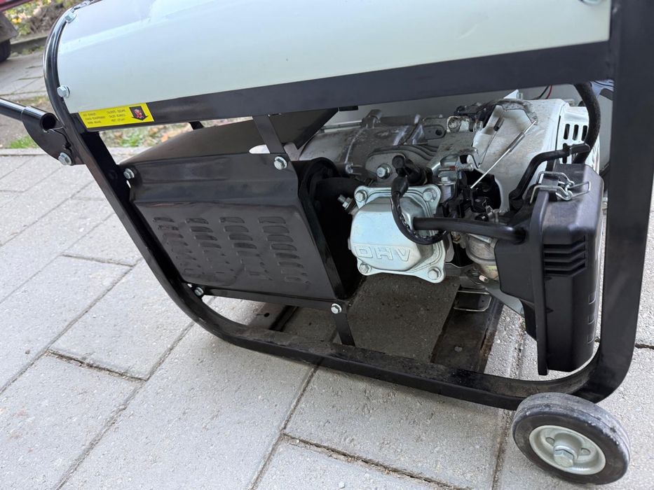 Vand generator curent Honda ECMT 7000