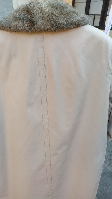 Продавам дълго яке