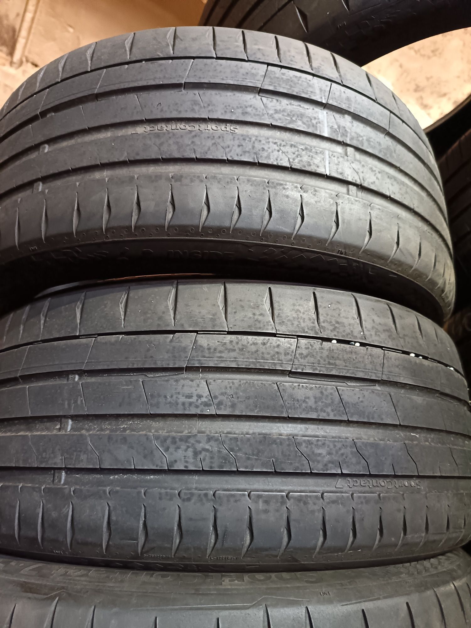 Anvelope vara 235 40 19 continental 2024 5-5.5mm