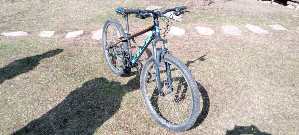 Bicicleta mountain bike
