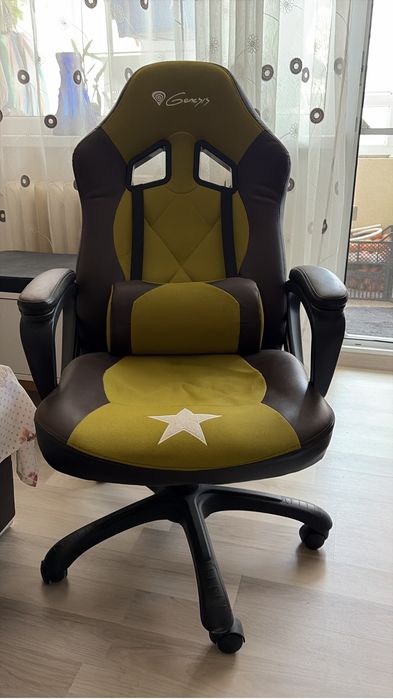Scaun gaming genesis