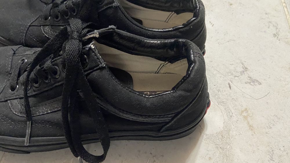 Черни ванс / old school black vans