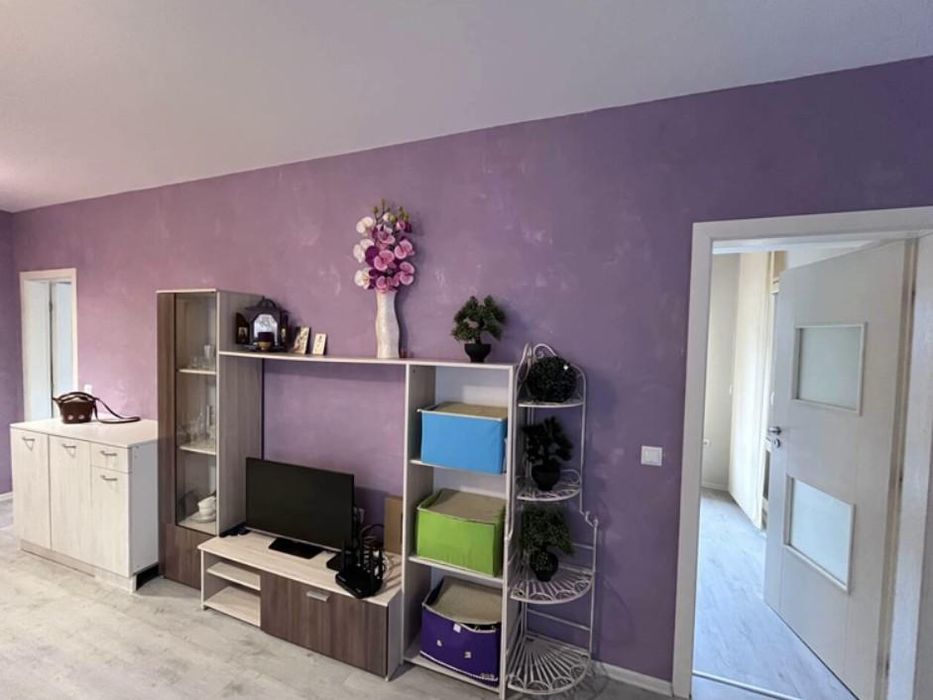 Продава се Тристаен апартамент в Бургас, Сарафово - 76 кв.м за 1843 €/кв.м - Снимка #2