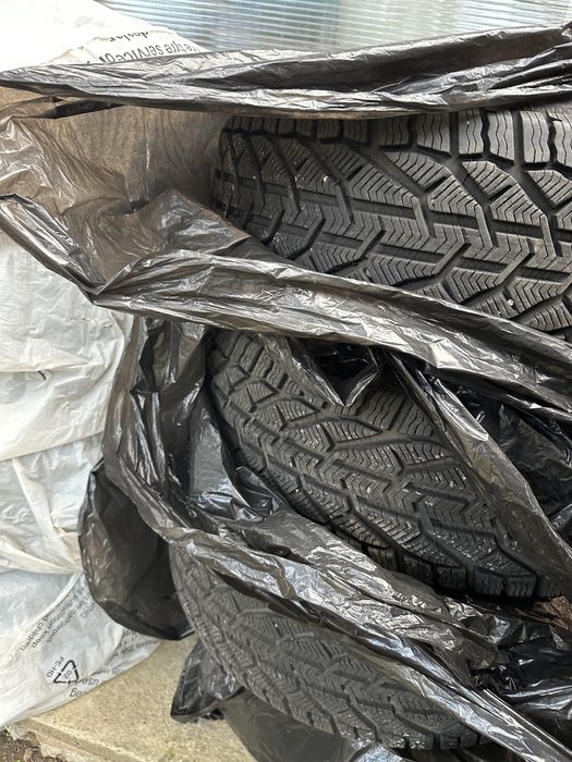 Anvelope 225/ 50 R17