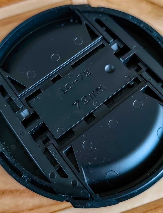 Предна защитна капачка за 72 мм обектив Nikon