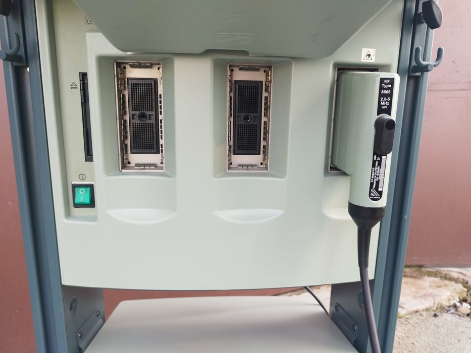 Ехограф B-K Medical  2102Hawk