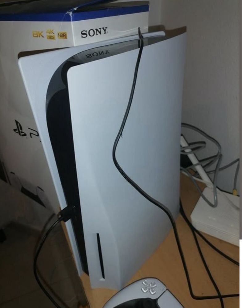 ps5 aproape nou la vanzare cantitate buna