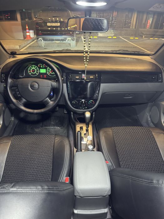 Jentra qora, bez lyuk 2024