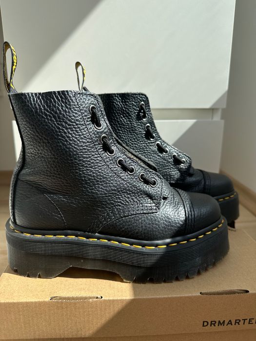 Dr. Martens, Sinclair