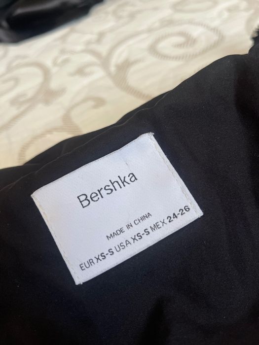 Преходно яке Bershka XS-S