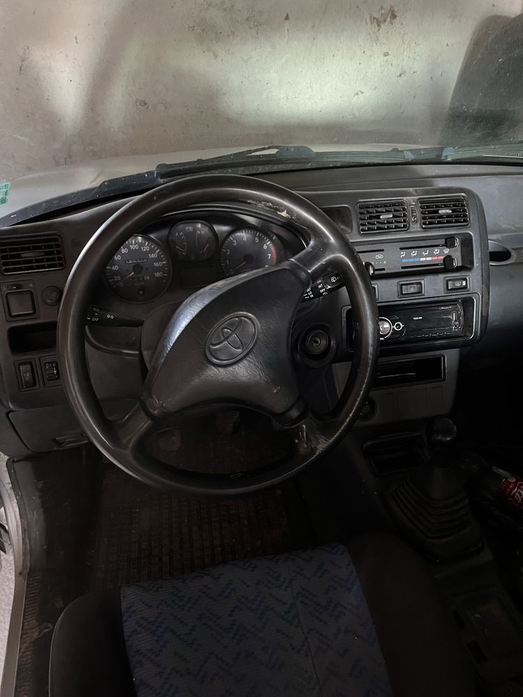 Toyota RAV 4 1999г.