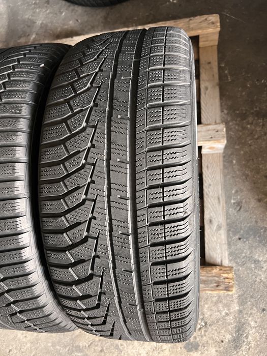 2 anvelope iarna 215/55/17 , Hankook , DOT 2020