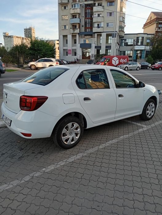 Vând Dacia Logan II