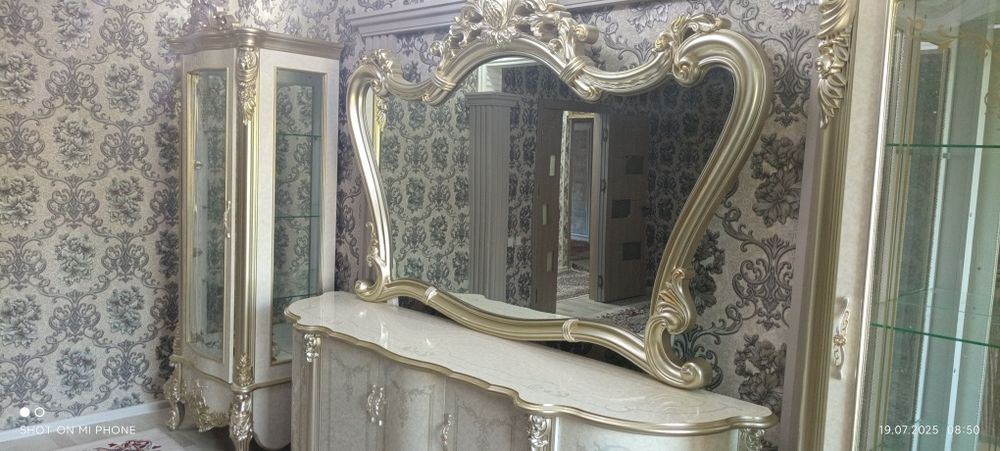 Мебель .Комод и пеналл