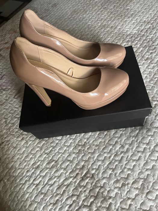 Елегантни/ официални обувки с висок ток