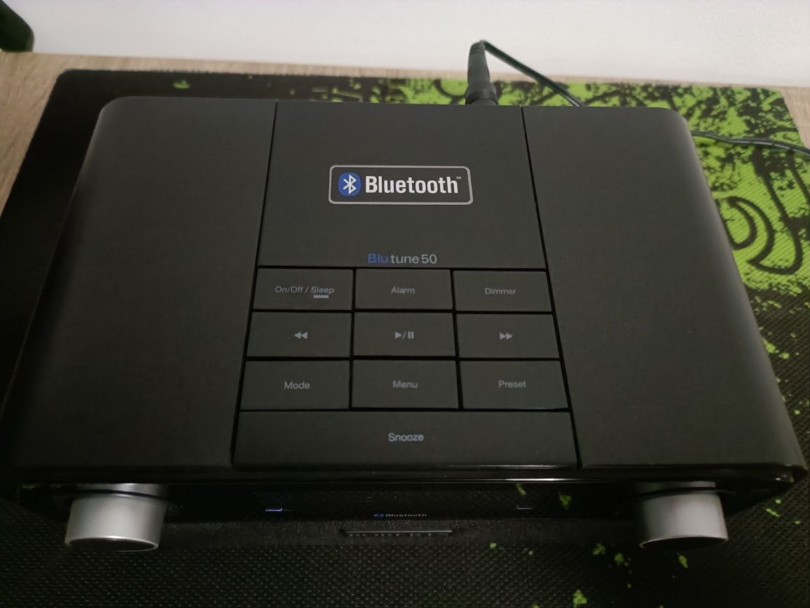 Roberts radio FM, USB, Bluetooth, perfect funcțional