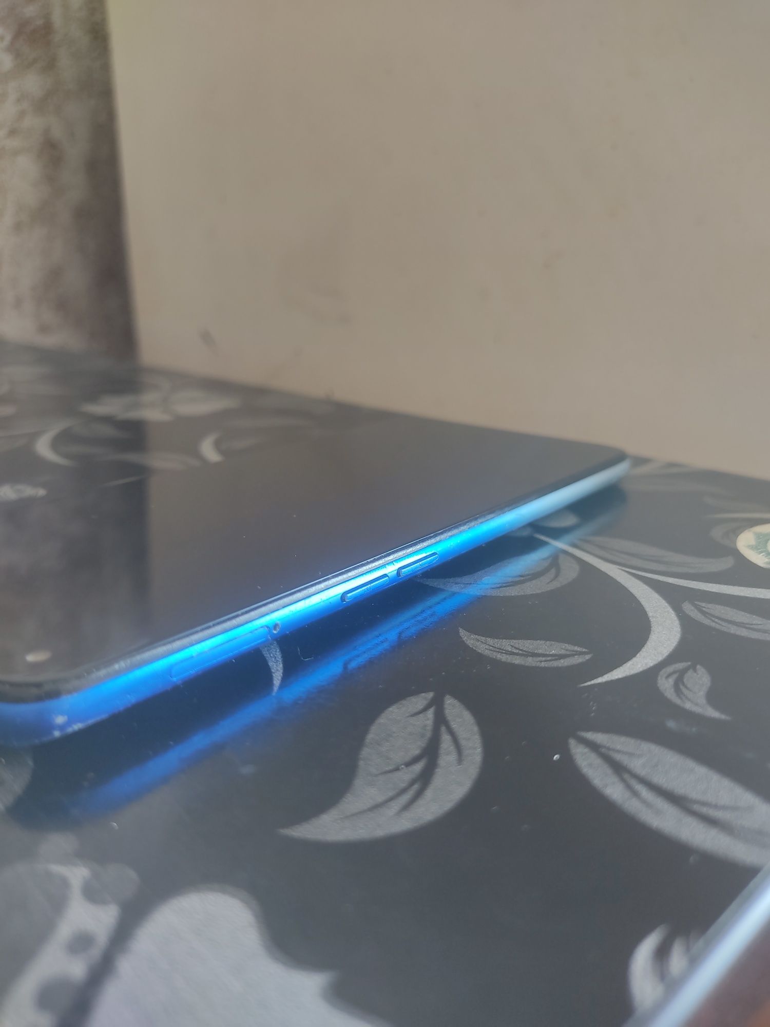 Srochno sotiladi Oppo A54