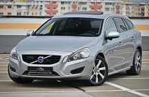 Volvo V60 HYBRID D6 Awd Summum NO. 066 Garantie