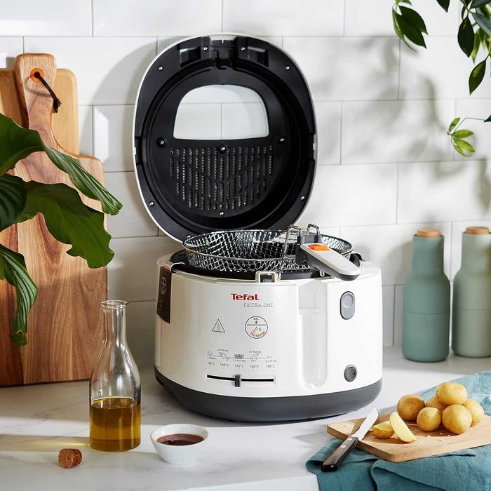 Нов Фритюрник Tefal Filtra One Classic FF163111 с Незалепващо Покритие