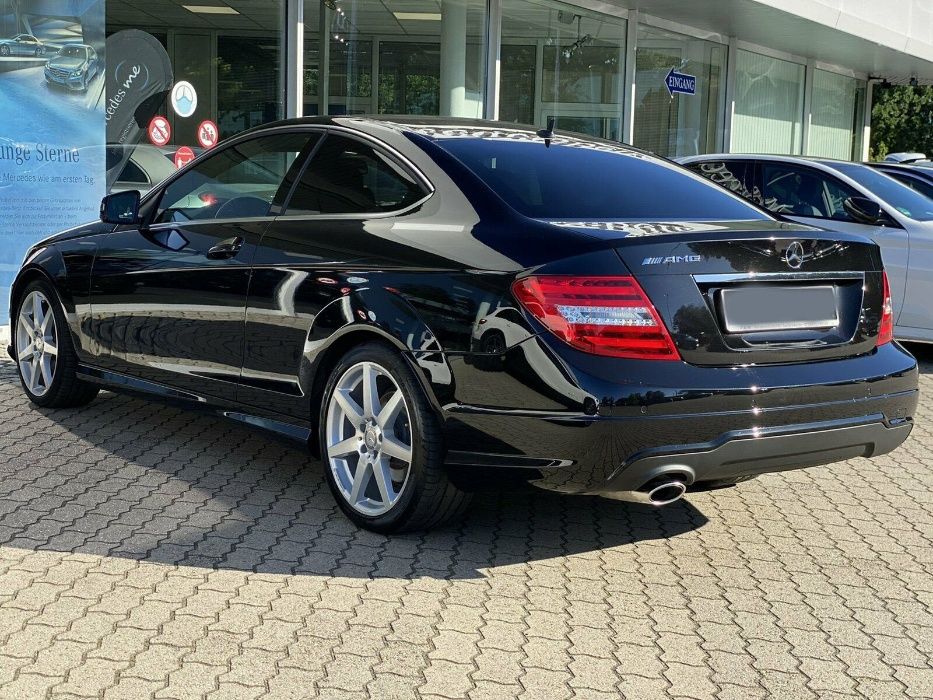 Mercedes C250 AMG S W204 на части 2015 купе, 52000км