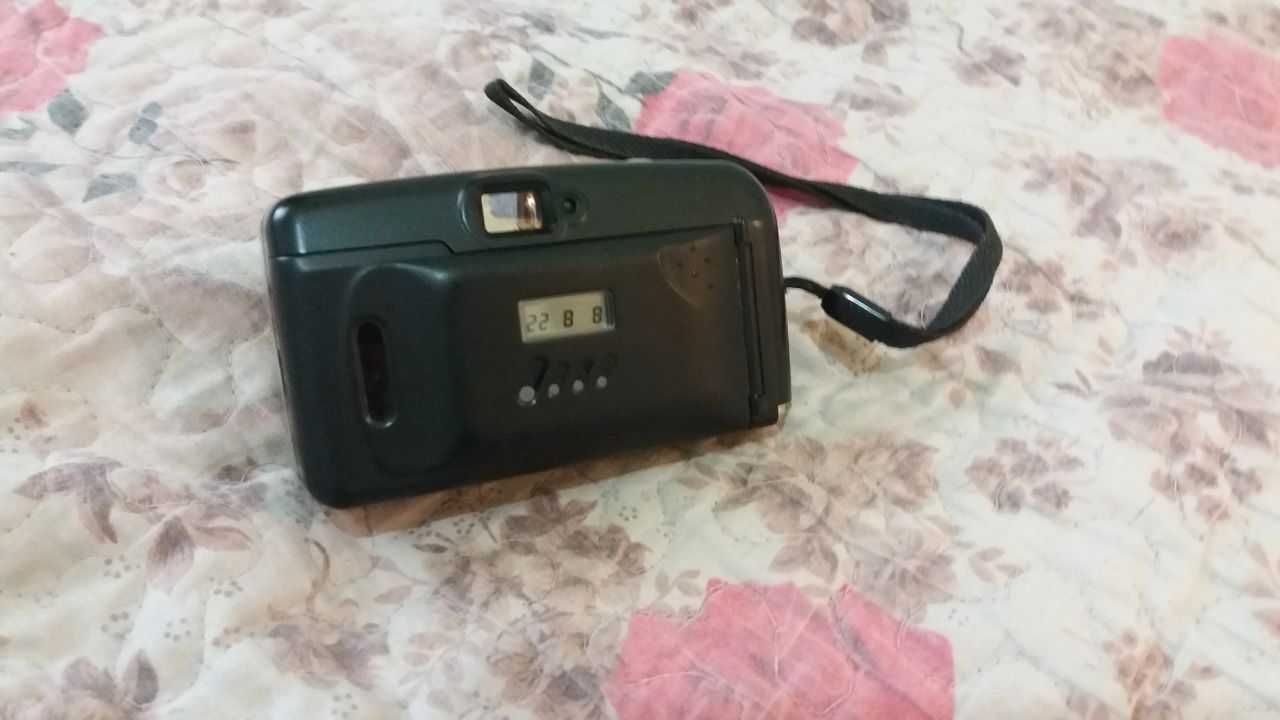 Продаётся плёночный фотоаппарат SAMSUNG FINO 30S AVTOFOCUS