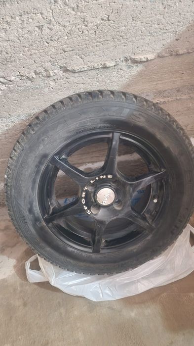 Продам Титанку шинами