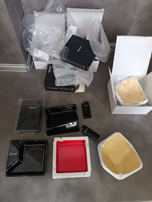 Продавам колекция пепелници