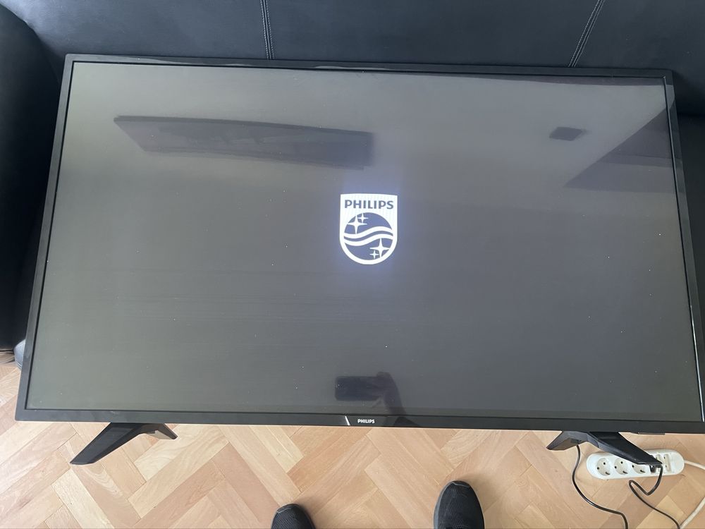 TV mare Philips 49INCH