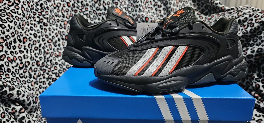 Adidas Originals Oztral