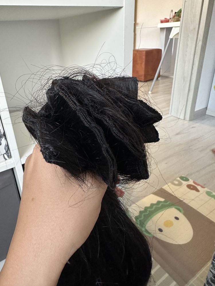 Extensii par natural brunete, foarte bine intretinute, purtate o data